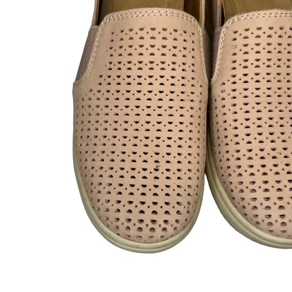 Earth Origins Elin Pale Pink Cut Out Leather Slip On Sneakers Size 6 Comfort - Picture 10 of 14